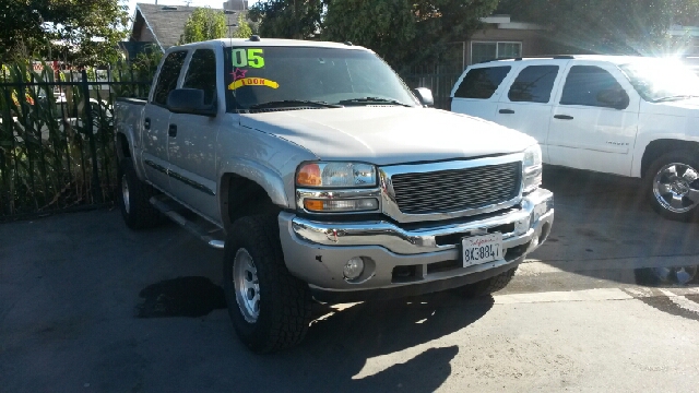 2005 GMC Sierra 1500 SE ZX4