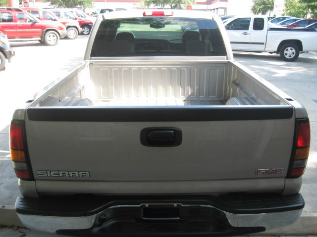 2005 GMC Sierra 1500 4dr Sdn 2.5L Turbo AWD