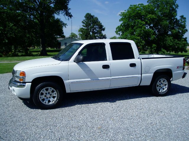 2005 GMC Sierra 1500 Unlimited 4WD