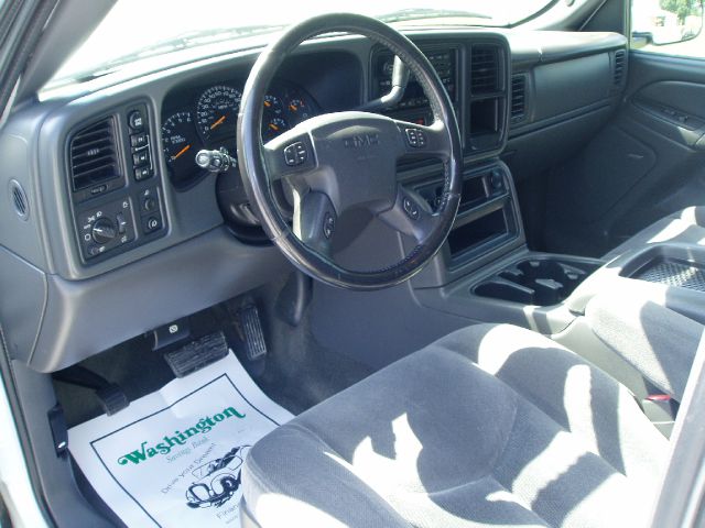 2005 GMC Sierra 1500 Unlimited 4WD