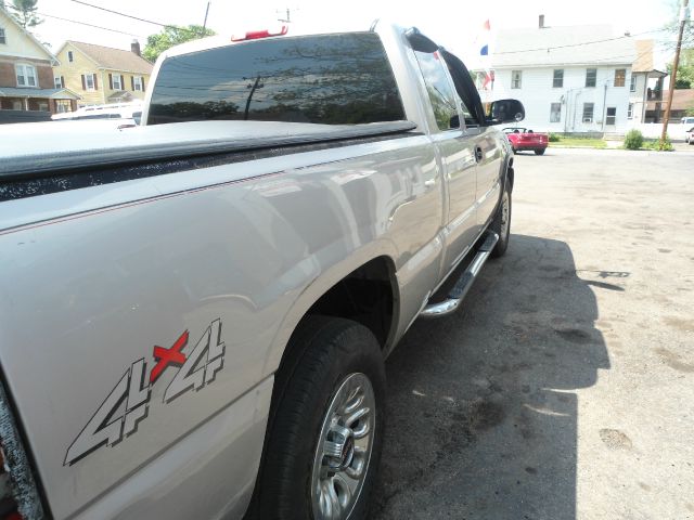 2005 GMC Sierra 1500 Unknown