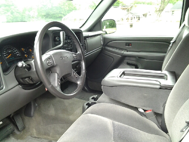 2005 GMC Sierra 1500 Lsall Wheeldrive