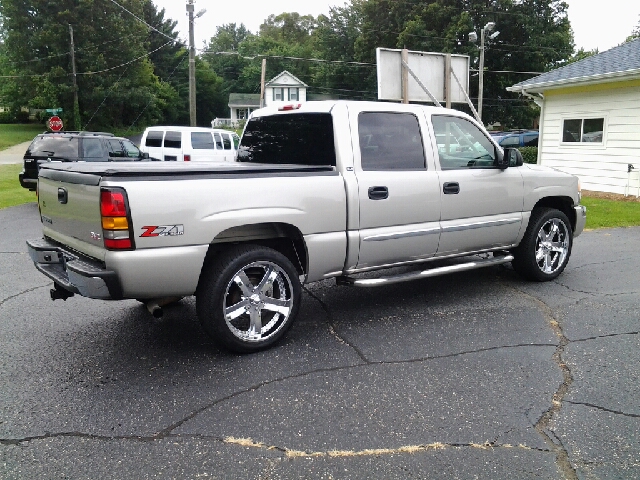 2005 GMC Sierra 1500 Lsall Wheeldrive