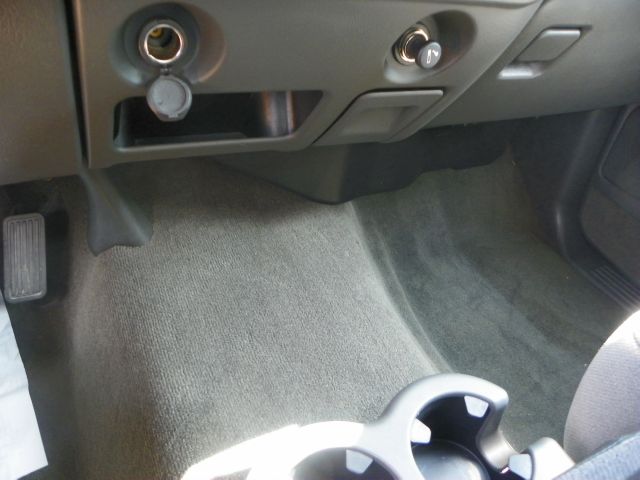 2005 GMC Sierra 1500 2005 Suzuki XL7