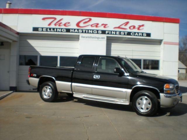 2005 GMC Sierra 1500 LE Sedan