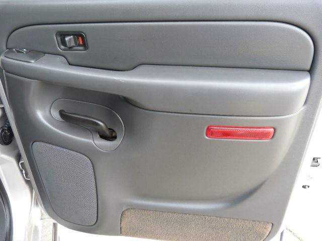 2005 GMC Sierra 1500 Cloth Buckets