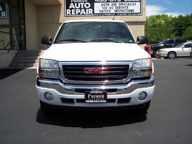 2006 GMC Sierra 1500 250H Premium Sedan 4D