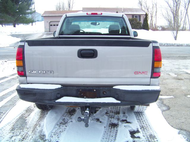 2006 GMC Sierra 1500 LS S