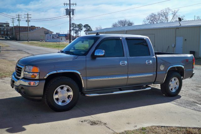 2006 GMC Sierra 1500 Base 3500 2 WD