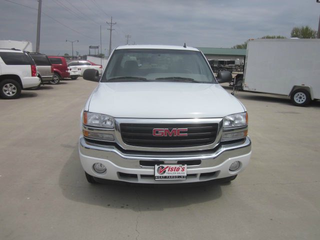 2006 GMC Sierra 1500 SLE Sierra 2WD