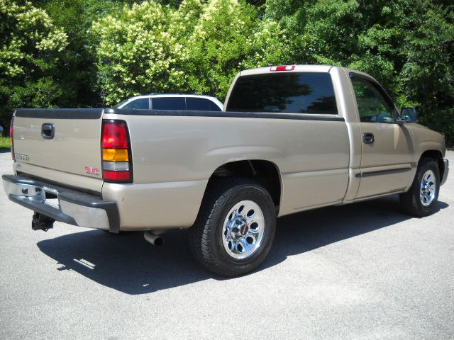 2006 GMC Sierra 1500 EX-L Minivan