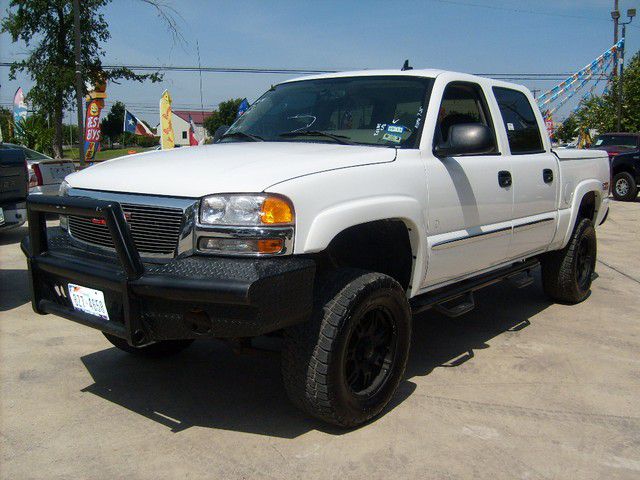 2006 GMC Sierra 1500 SLE Sierra 2WD