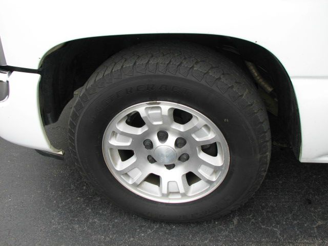 2006 GMC Sierra 1500 4WD V6