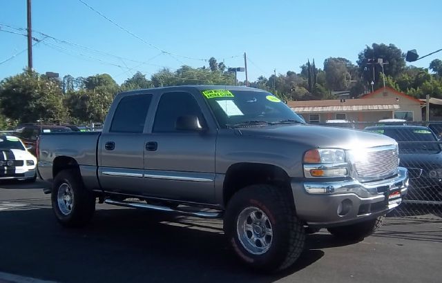 2006 GMC Sierra 1500 Evolution MR Sedan 4D