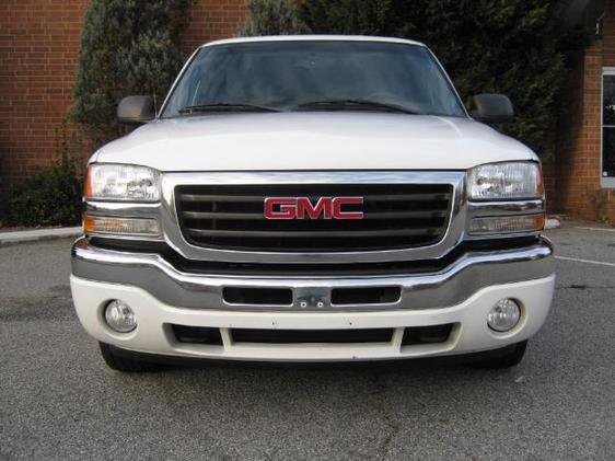 2006 GMC Sierra 1500 LN17 G