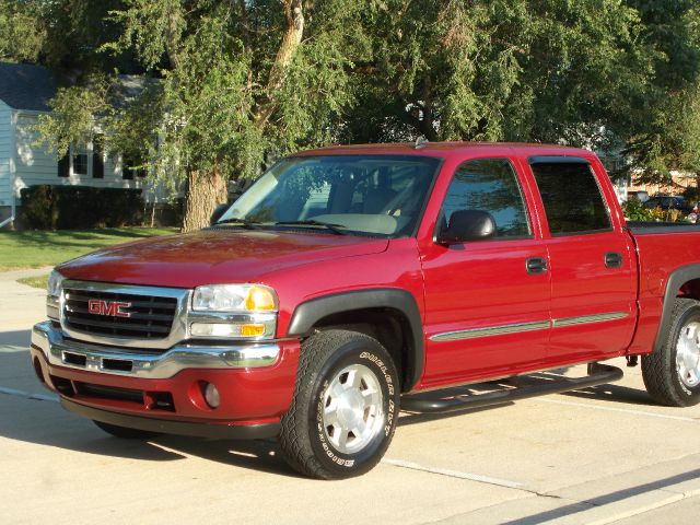 2006 GMC Sierra 1500 SLE Sierra 2WD