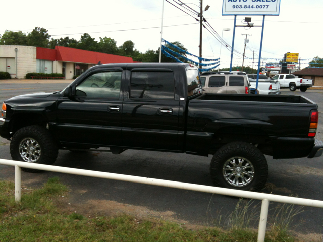 2006 GMC Sierra 1500 SLE Sierra 2WD