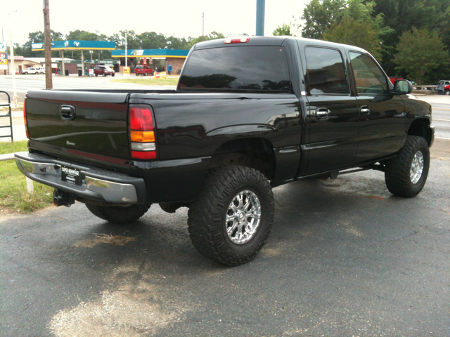 2006 GMC Sierra 1500 SLE Sierra 2WD