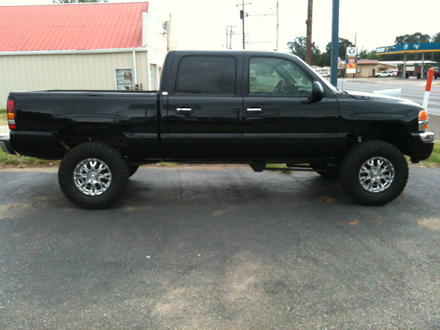 2006 GMC Sierra 1500 SLE Sierra 2WD