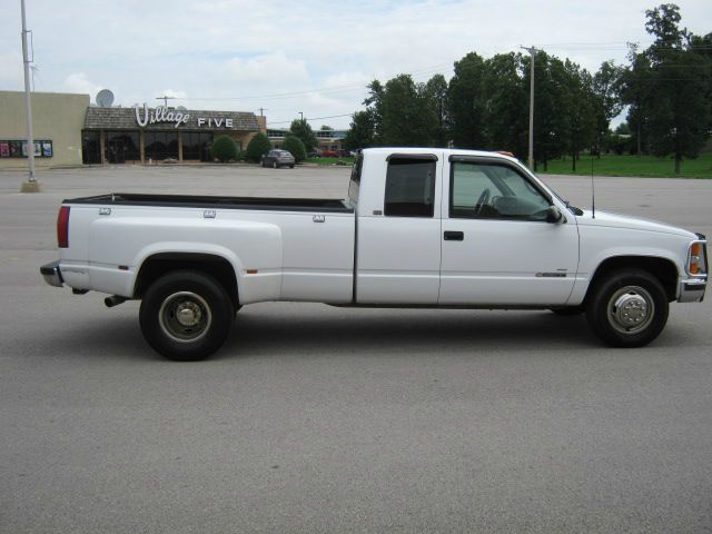 2006 GMC Sierra 1500 Crewcab SLT, Htd Leather
