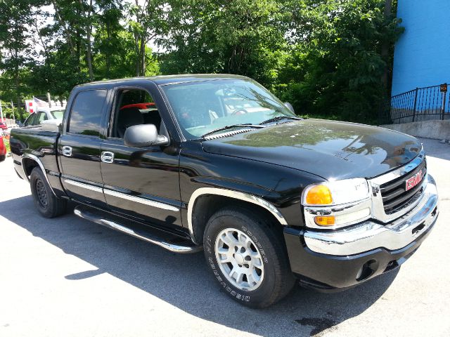 2006 GMC Sierra 1500 4WD V6