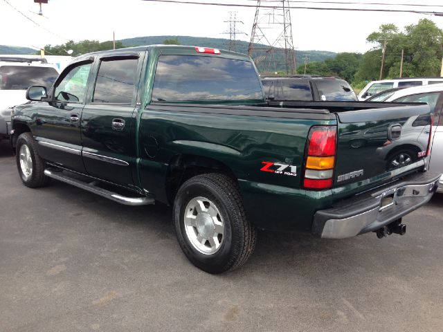 2006 GMC Sierra 1500 Base 3500 2 WD