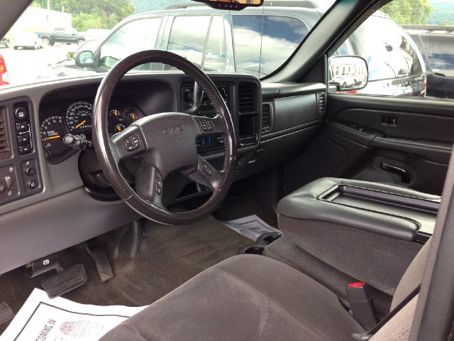2006 GMC Sierra 1500 Base 3500 2 WD