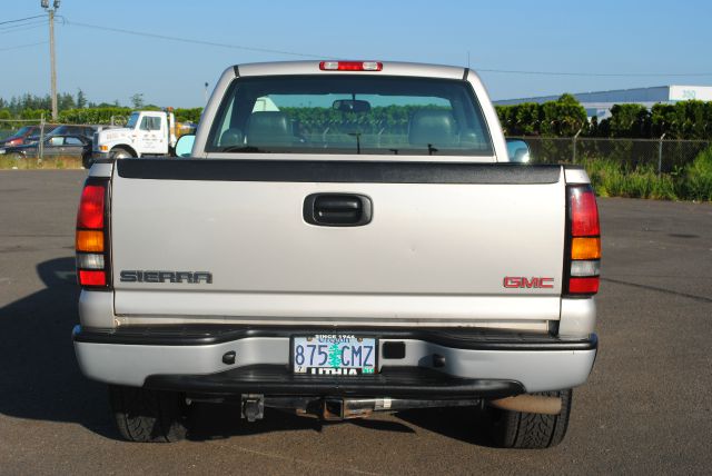 2006 GMC Sierra 1500 XLT Superduty Turbo Diesel