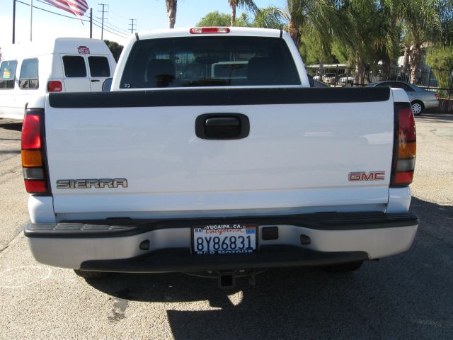 2006 GMC Sierra 1500 Denali EASY Finance