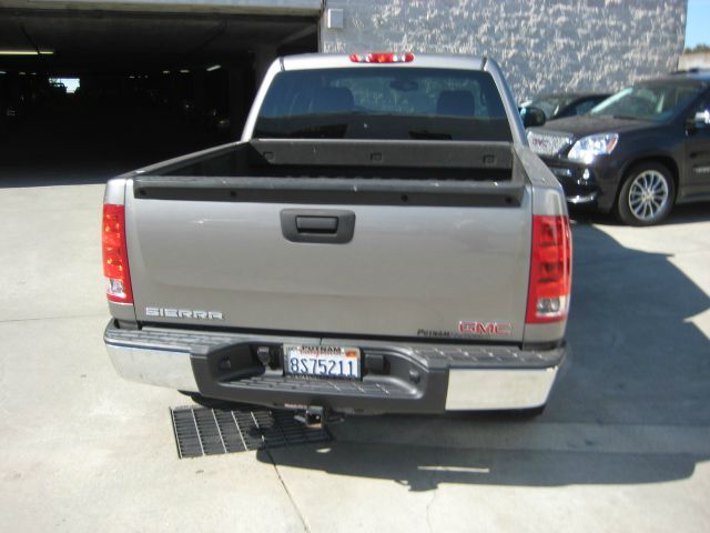 2007 GMC Sierra 1500 4WD V6