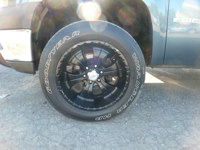 2007 GMC Sierra 1500 4WD Value - 200A