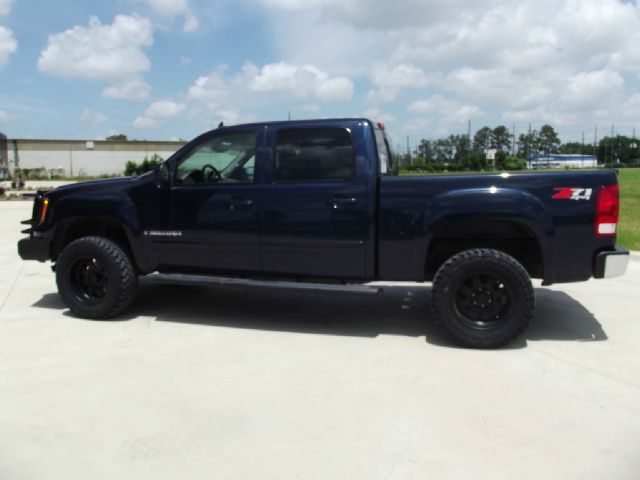 2007 GMC Sierra 1500 SLE Sierra 2WD