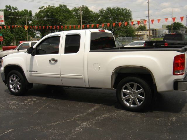 2007 GMC Sierra 1500 LN17 G