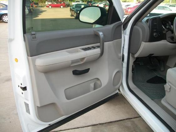 2007 GMC Sierra 1500 Slt-2nd Bench-4wd-sunroof-6 CD BOSE