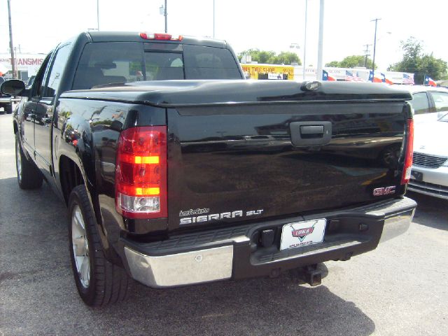 2007 GMC Sierra 1500 2WD Crew Cab 143.5