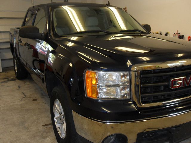 2007 GMC Sierra 1500 4WD V6