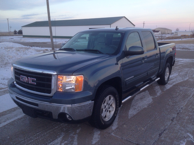 2007 GMC Sierra 1500 SLE Sierra 2WD