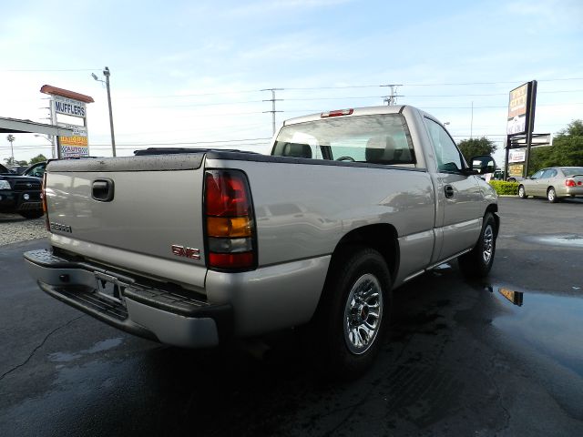 2007 GMC Sierra 1500 Denali EASY Finance