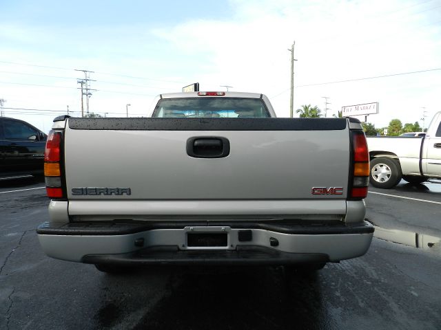 2007 GMC Sierra 1500 Denali EASY Finance