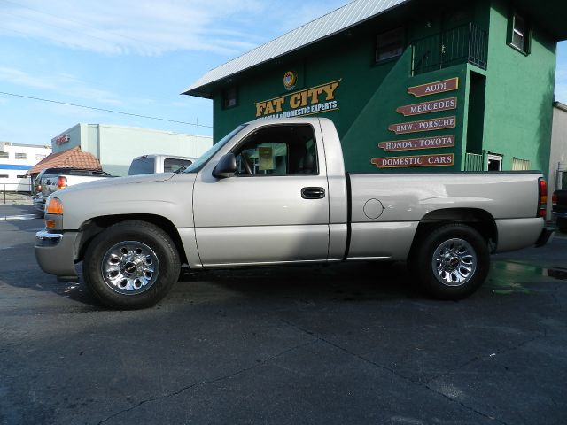 2007 GMC Sierra 1500 Denali EASY Finance