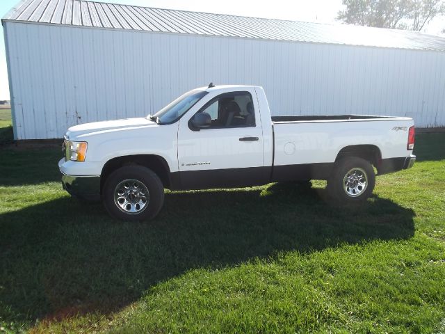 2007 GMC Sierra 1500 4DR FWD LTD 3.3L AT