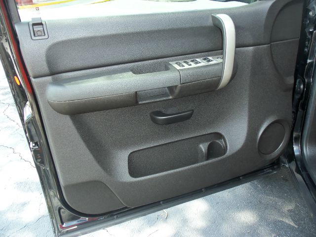 2007 GMC Sierra 1500 Base 3500 2 WD