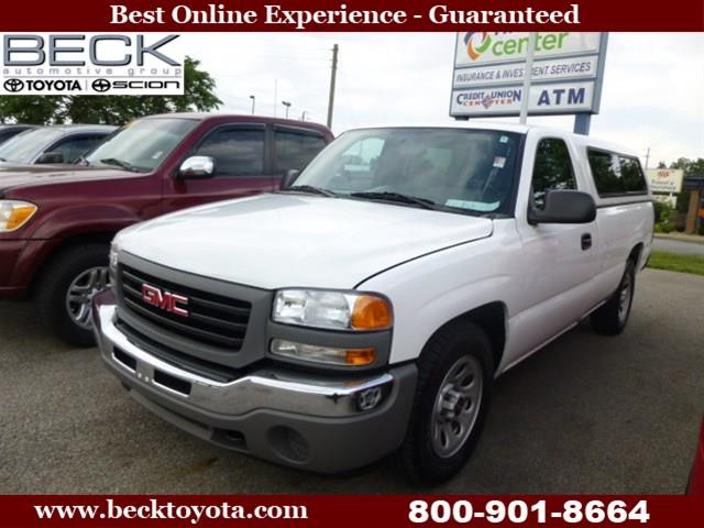 2007 GMC Sierra 1500 C300 4dr Sdn 3.0L Luxury RWD Sedan