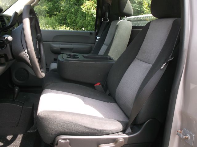 2007 GMC Sierra 1500 LS 2WD 4dr SUV