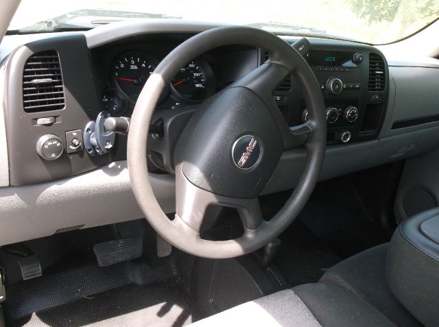 2007 GMC Sierra 1500 LS 2WD 4dr SUV