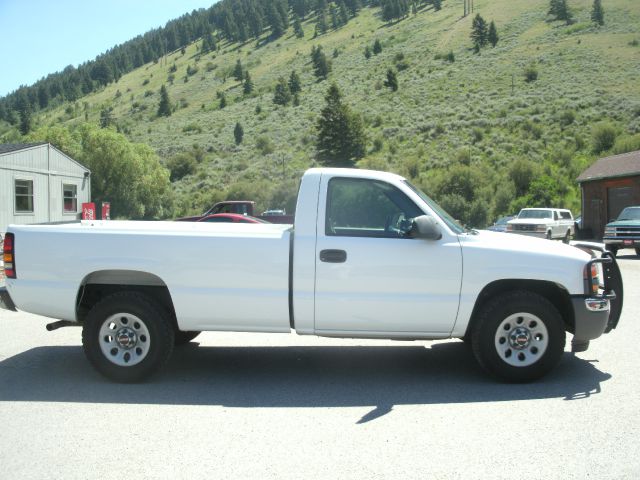 2007 GMC Sierra 1500 SLE Sierra 2WD