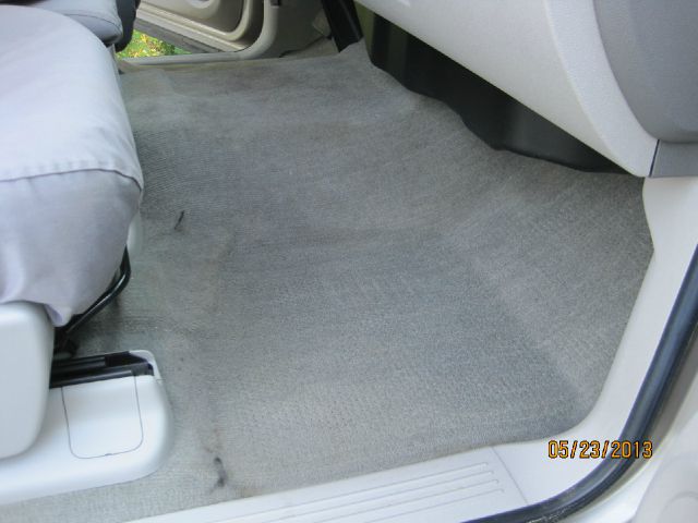 2008 GMC Sierra 1500 XLE Passenger Van