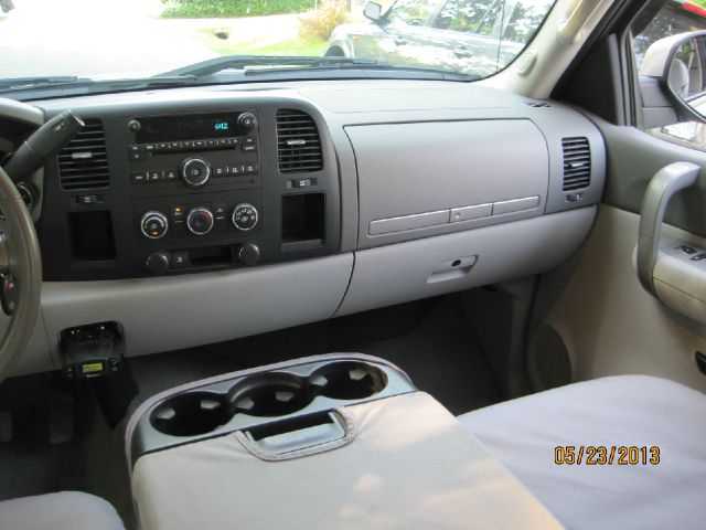 2008 GMC Sierra 1500 XLE Passenger Van