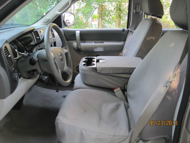 2008 GMC Sierra 1500 XLE Passenger Van