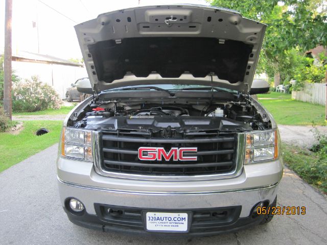 2008 GMC Sierra 1500 XLE Passenger Van